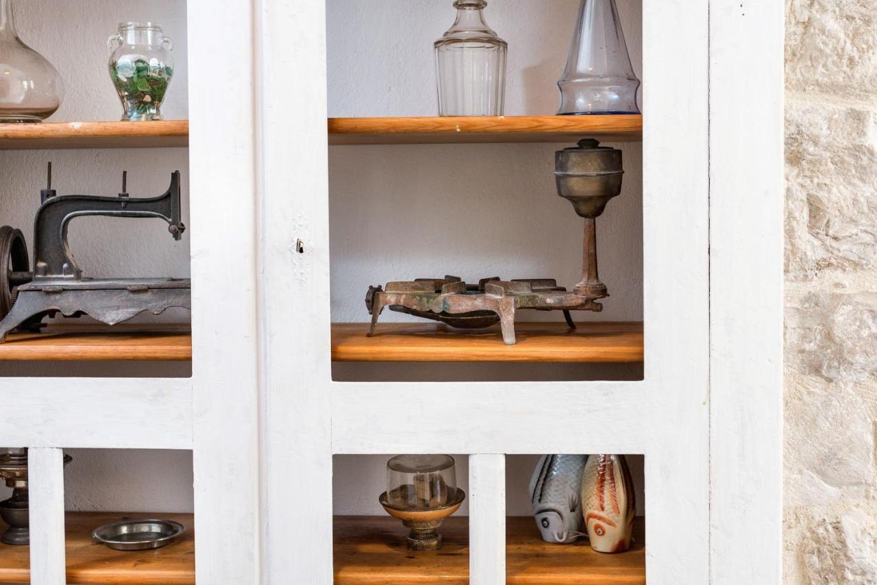 Vintage House Al Pozzo Aparthotel Hvar Town Bagian luar foto