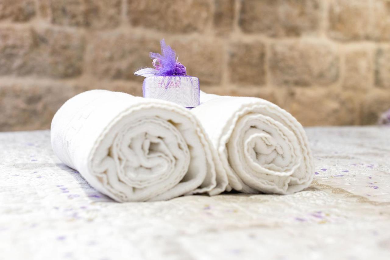 Vintage House Al Pozzo Aparthotel Hvar Town Bagian luar foto